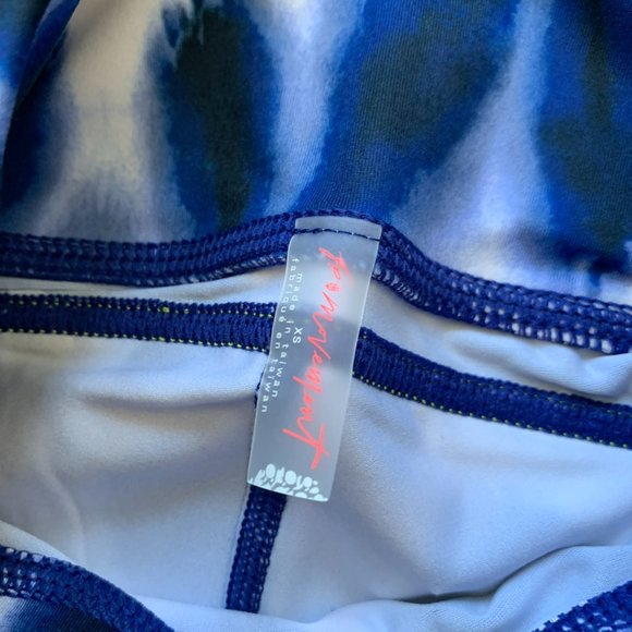 Free People High-Rise 7/8 Printed You're A Peach leggings - Picture 13 of 16